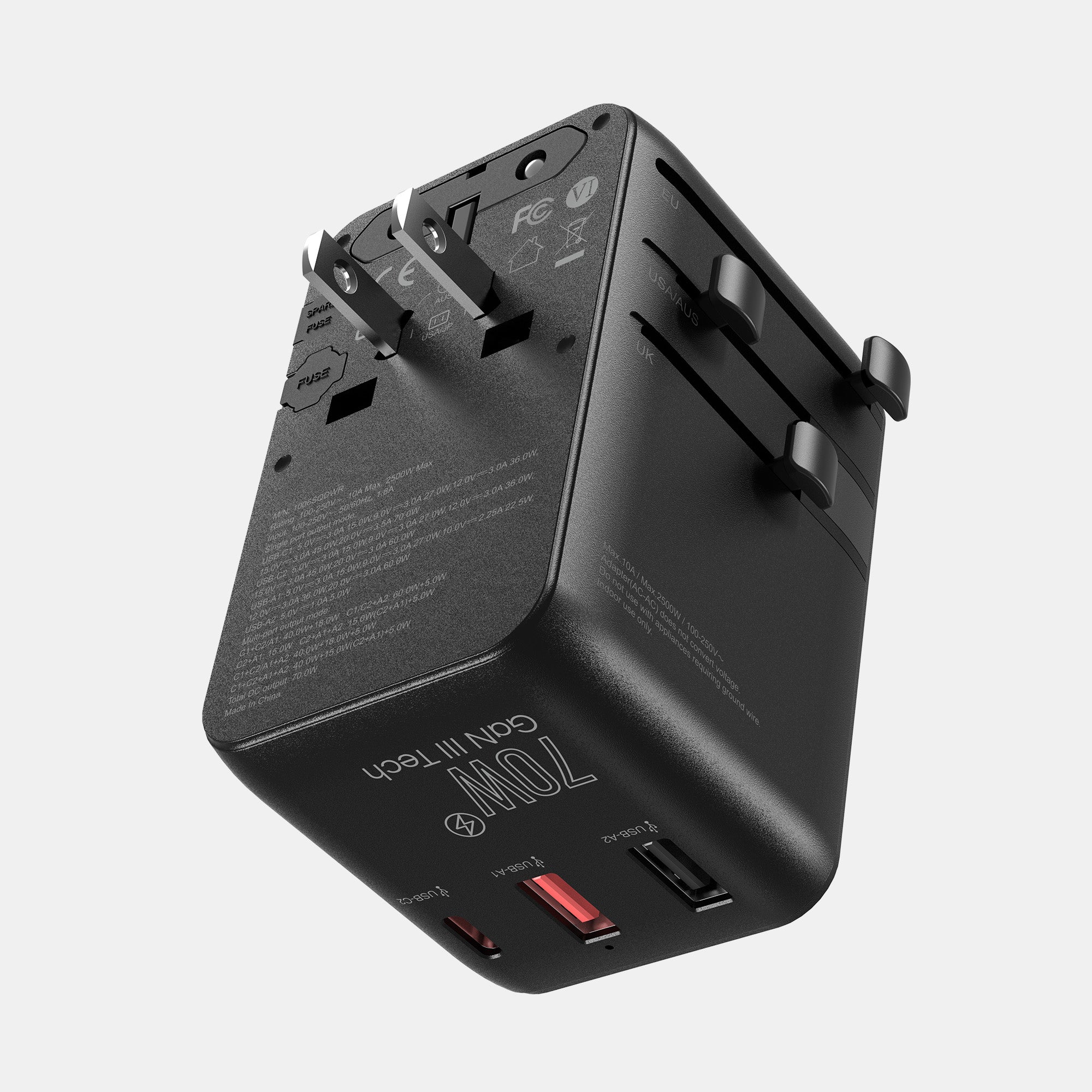 70W Universal Travel Adapter with Retractable Cable Black