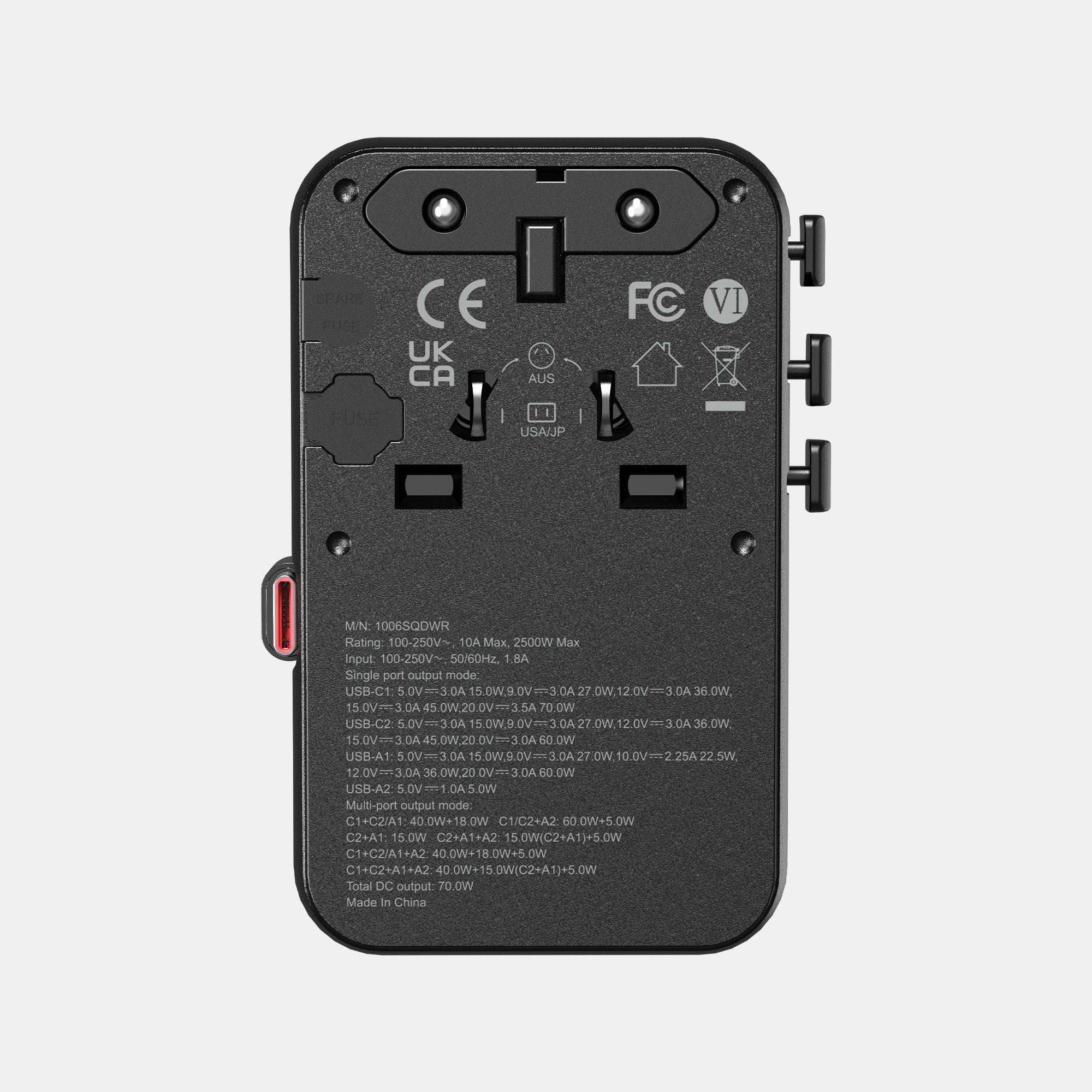 70W Universal Travel Adapter with Retractable Cable Black