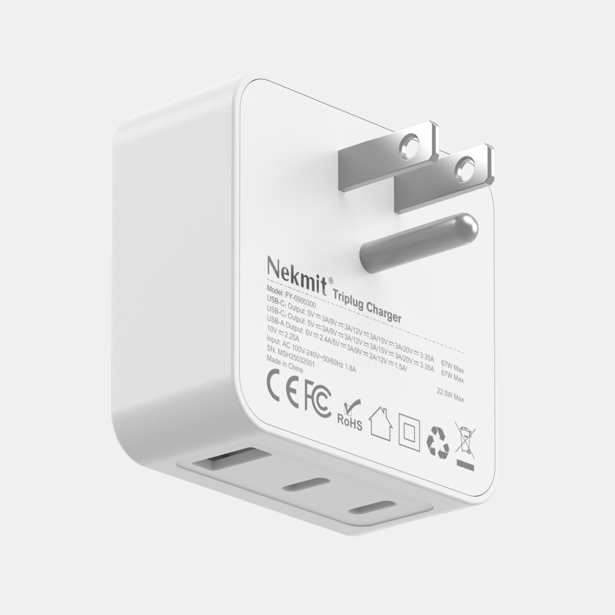 Nekmit triple plug charger on a white background